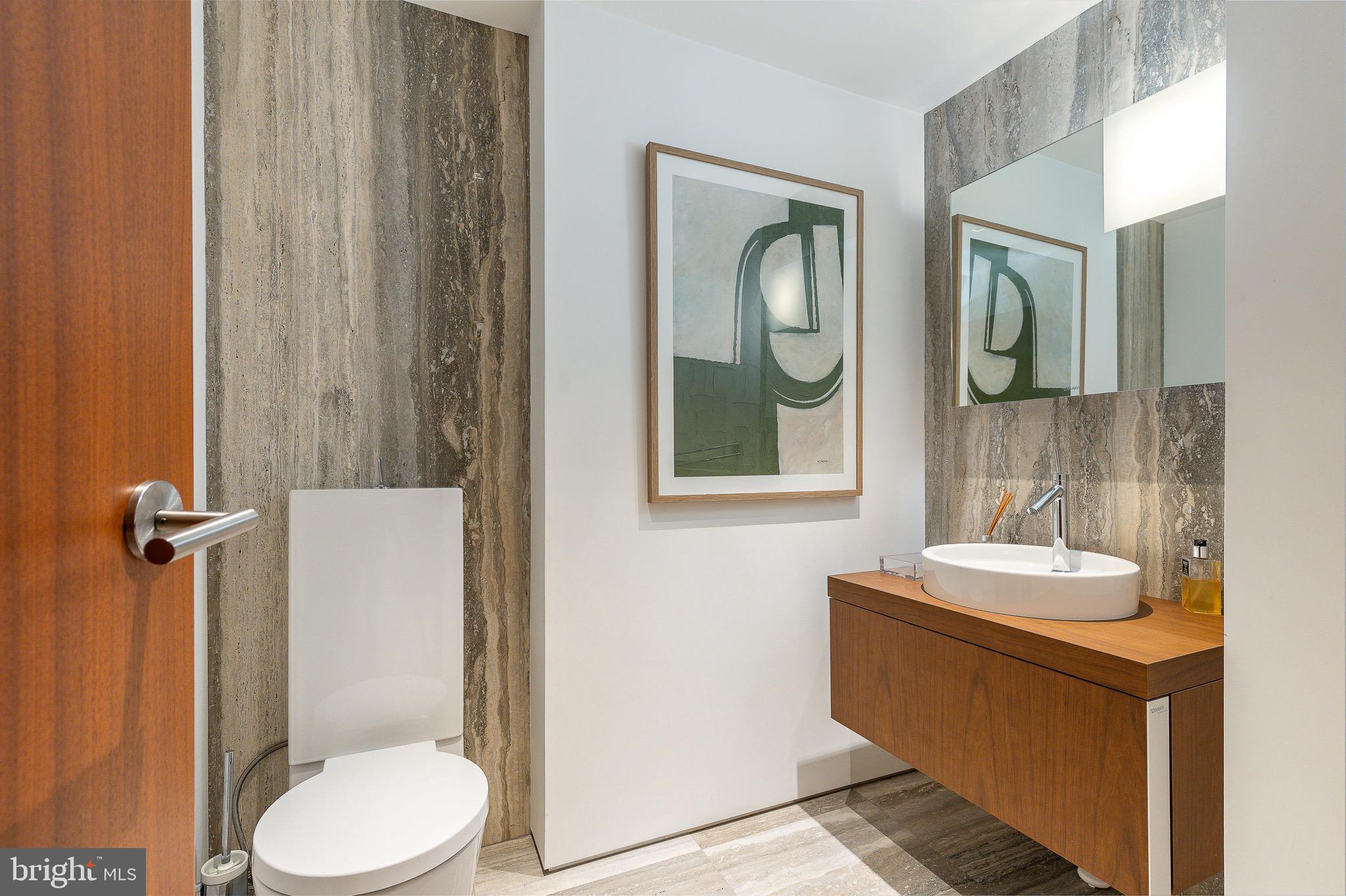 210 W RITTENHOUSE SQUARE 2106-07