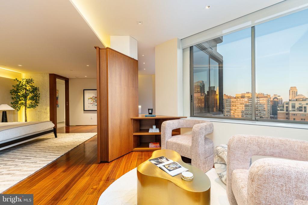 210 W RITTENHOUSE SQUARE 2106-07