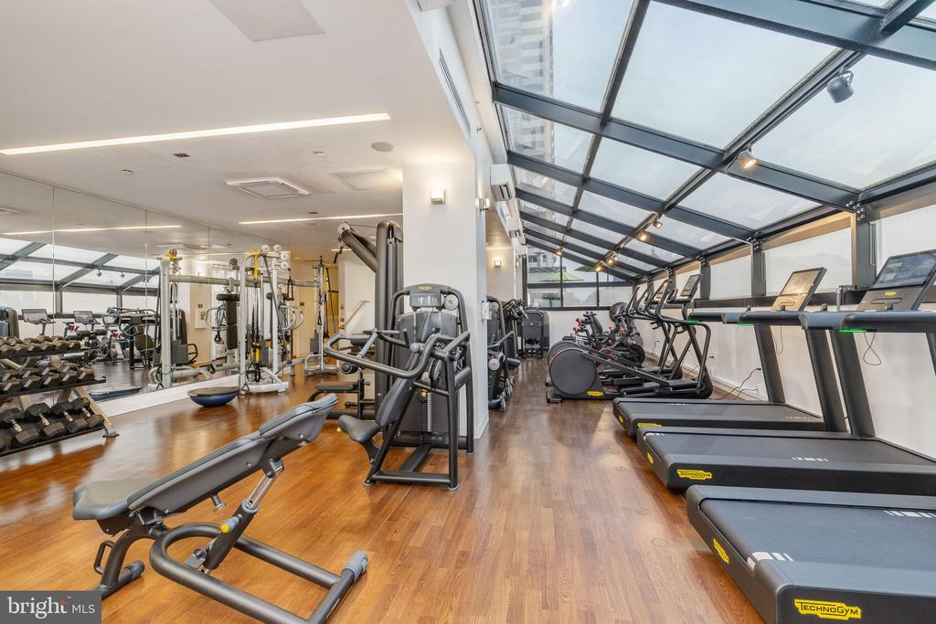210 W RITTENHOUSE SQUARE 2106-07