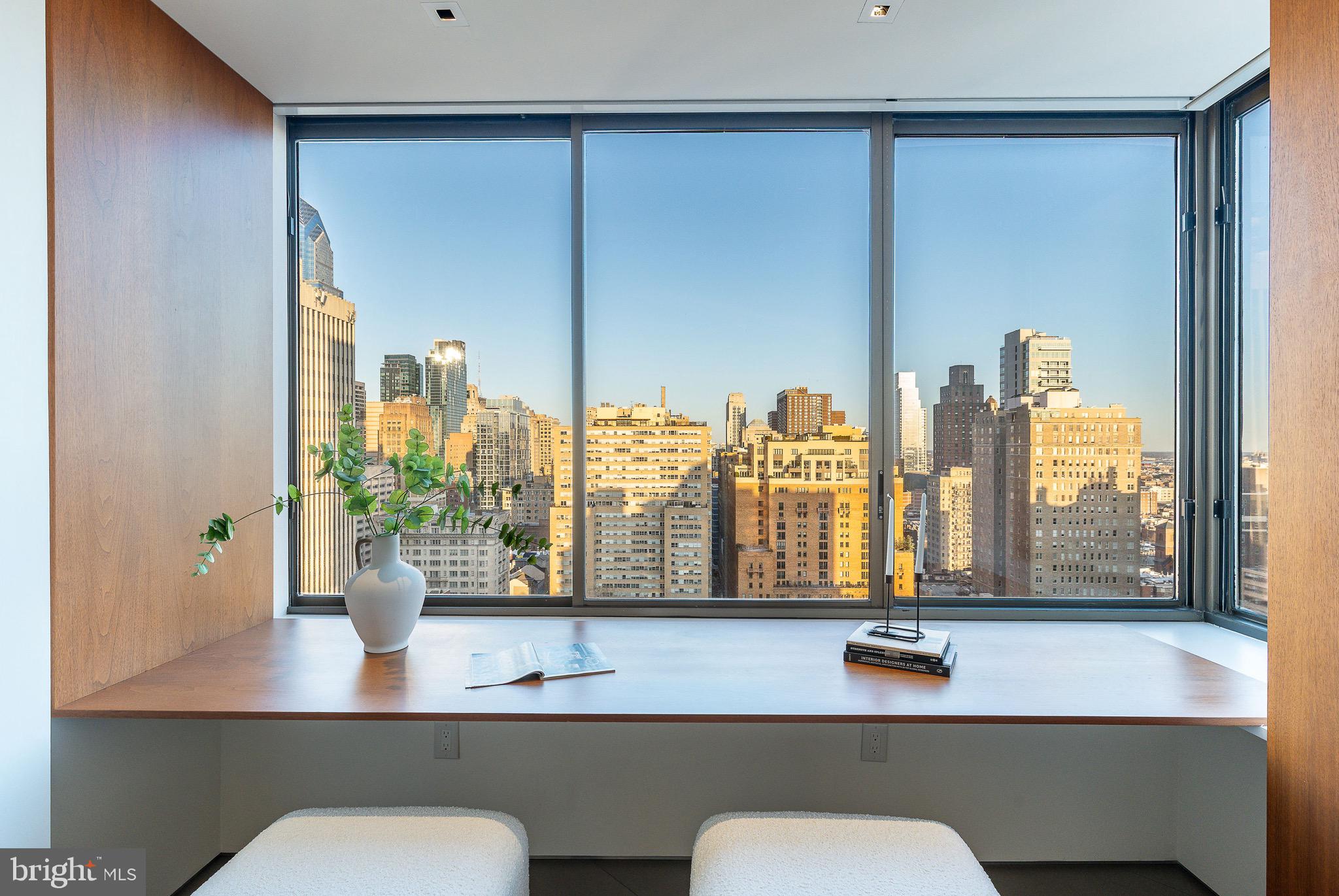 210 W RITTENHOUSE SQUARE 2106-07