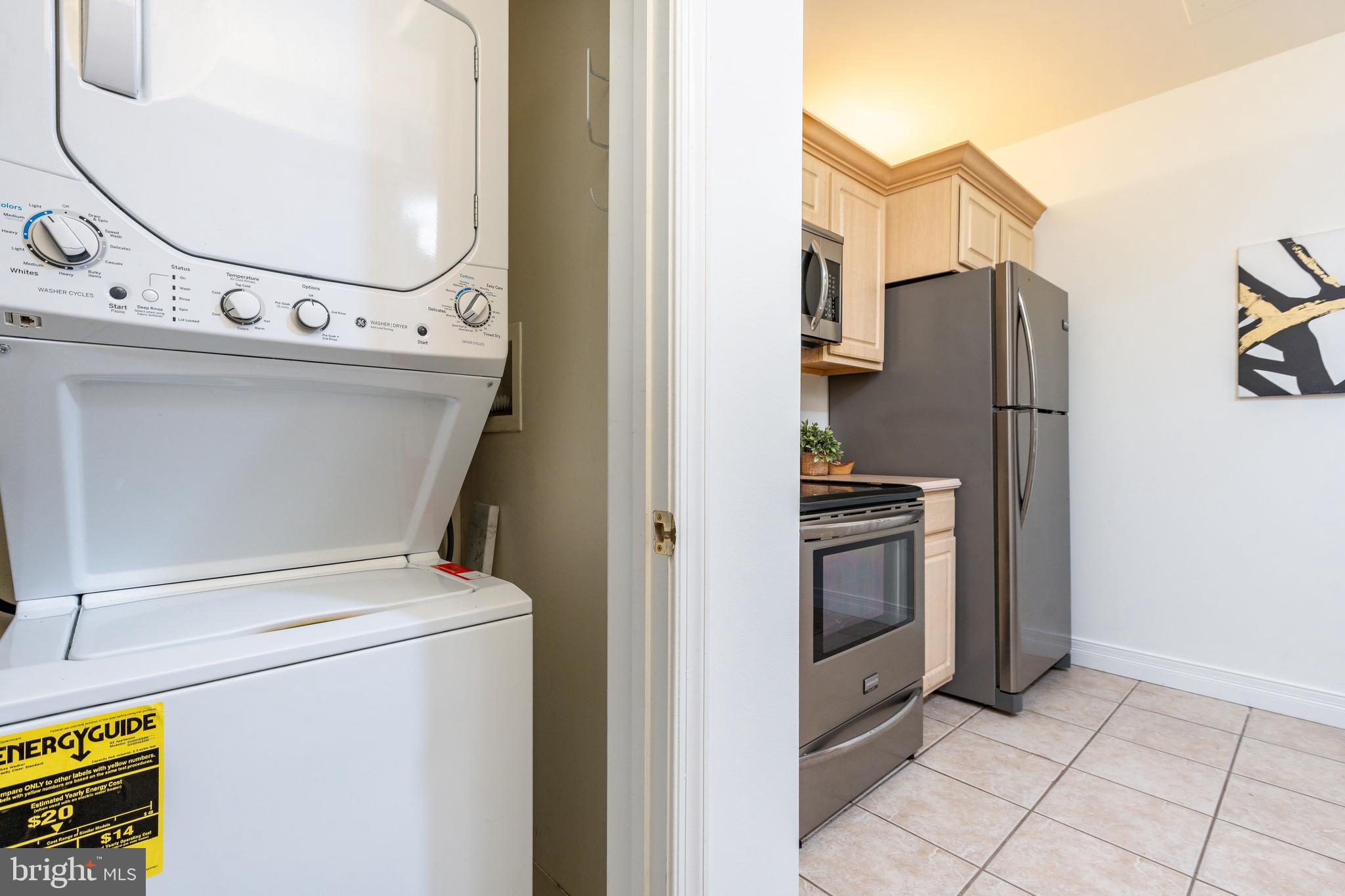 1600 ARCH STREET 18 1702