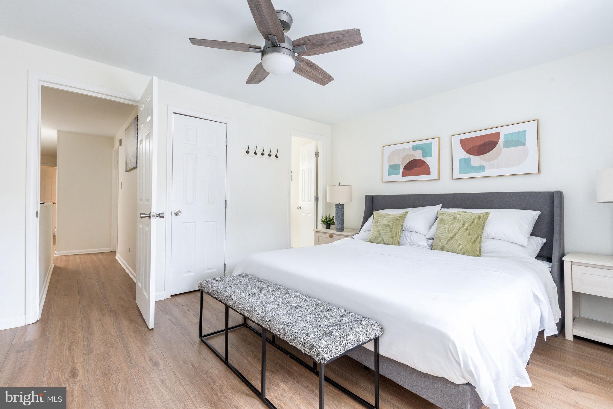 2528 CARPENTER STREET