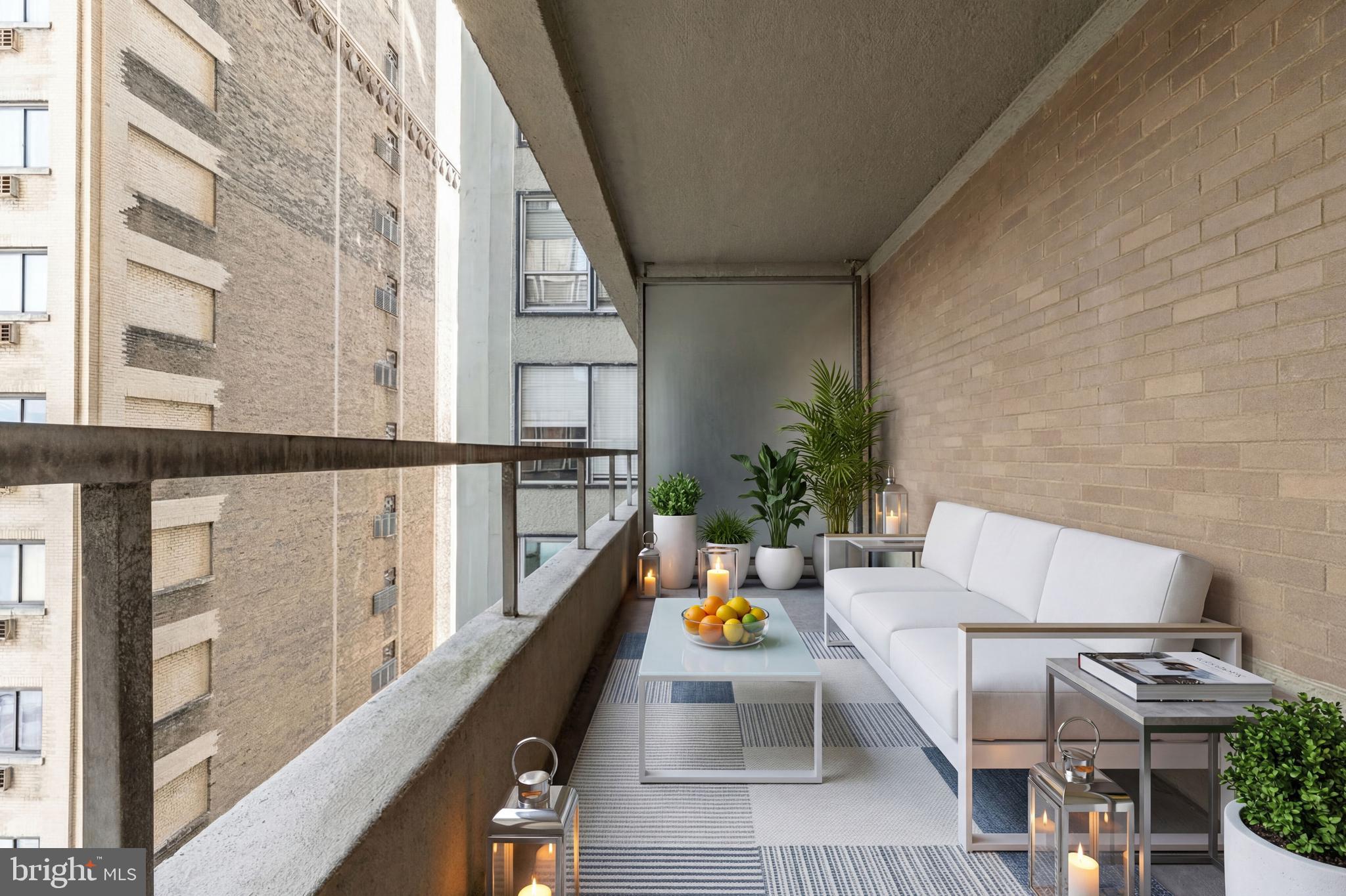 224 W RITTENHOUSE SQUARE 30 1618