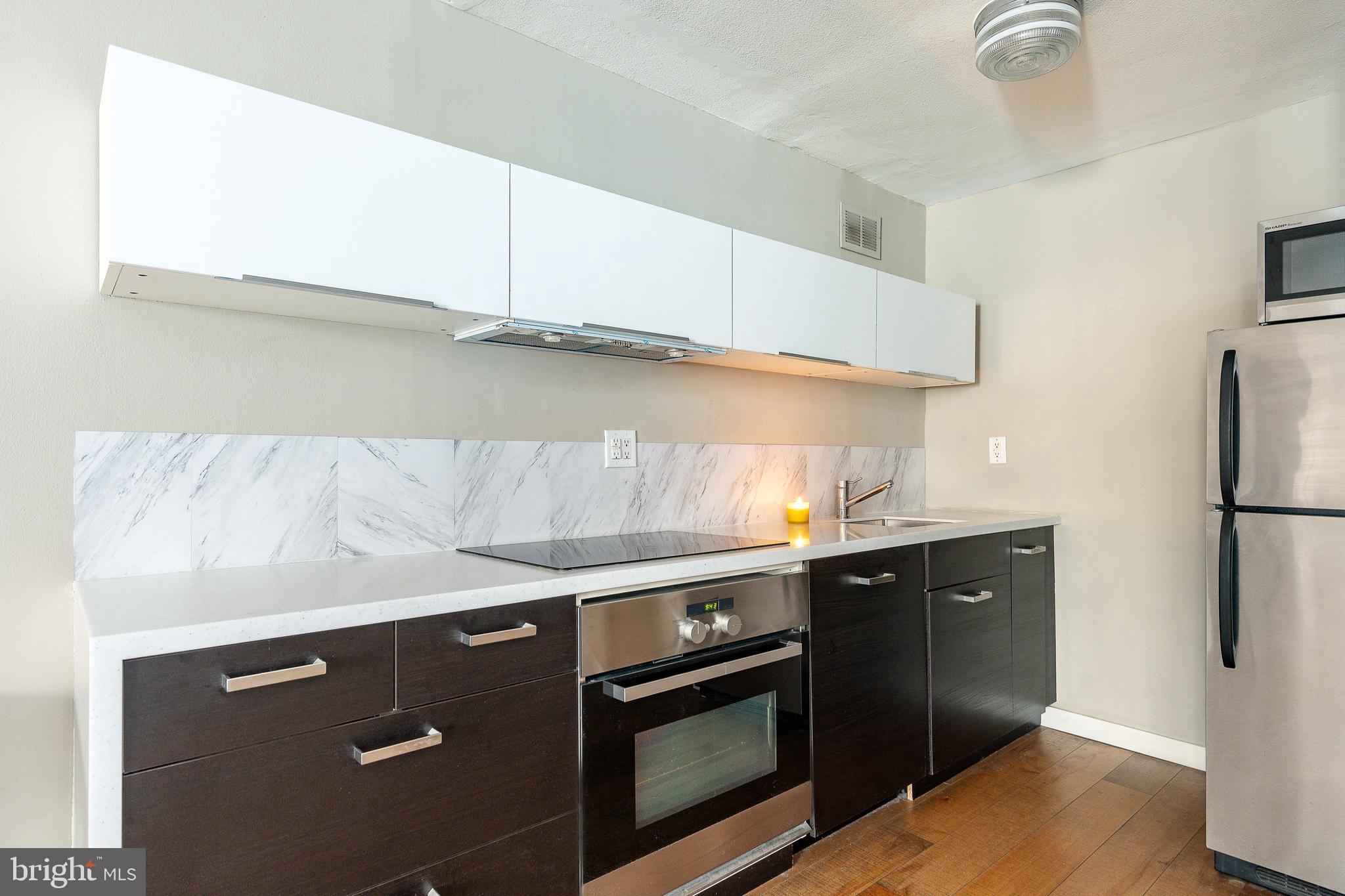 224 W RITTENHOUSE SQUARE 30 1618