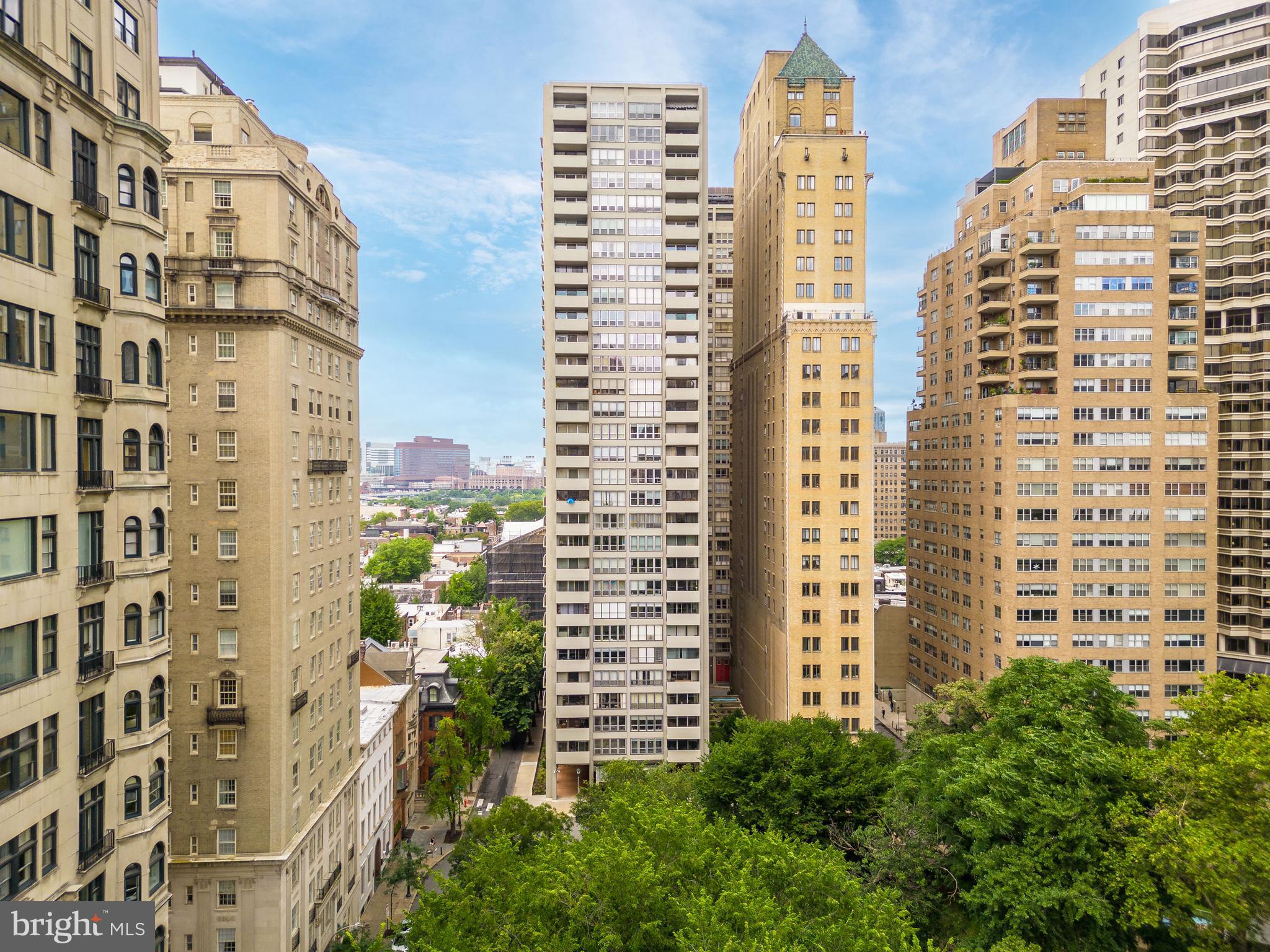 224 W RITTENHOUSE SQUARE 30 1618