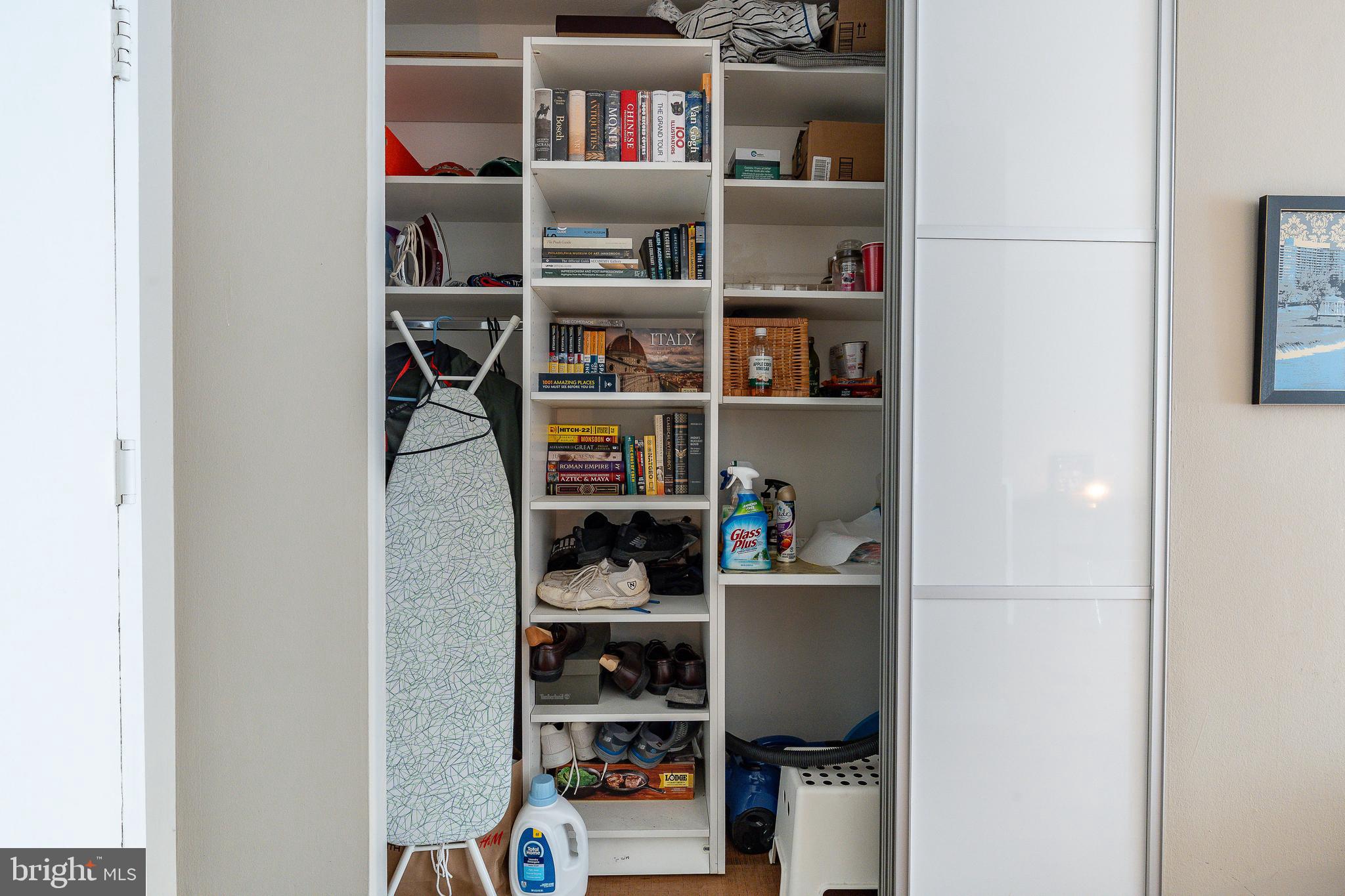 224 W RITTENHOUSE SQUARE 30 1618