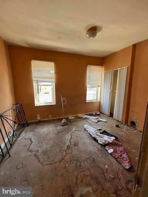 1530 S LECOUNT STREET