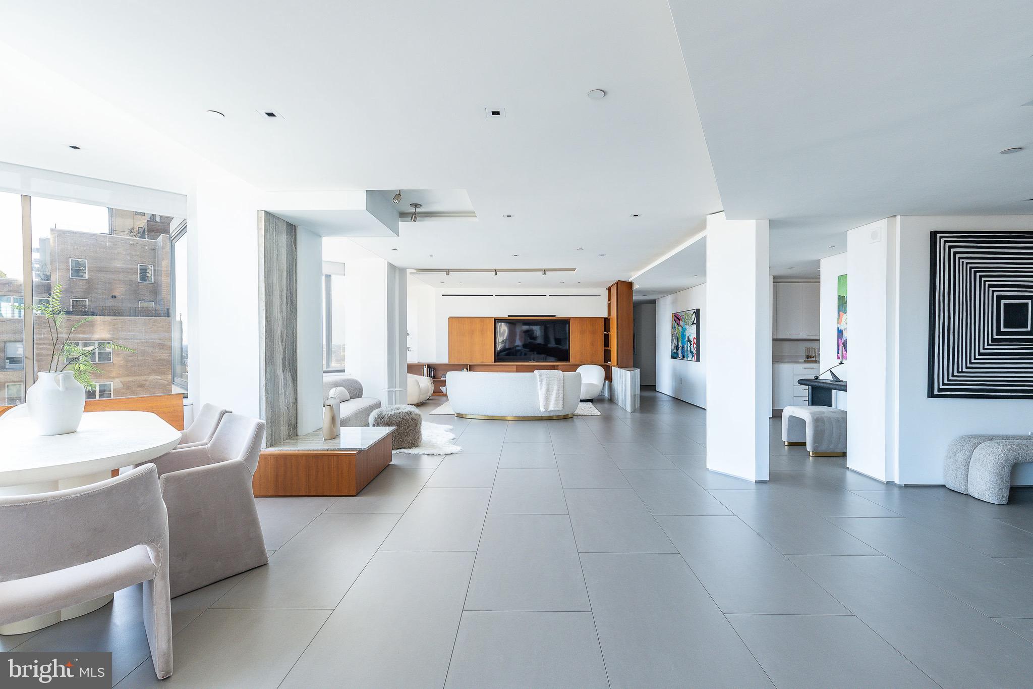 210 W RITTENHOUSE SQUARE 2106-2107