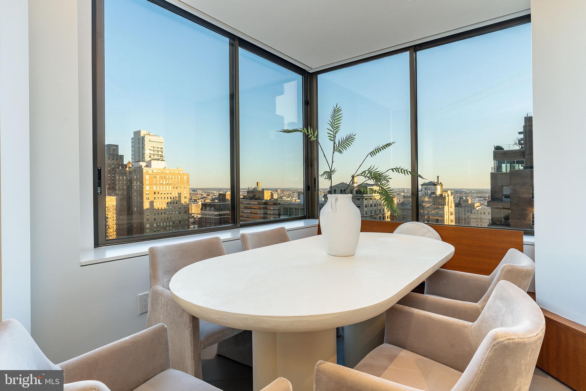 210 W RITTENHOUSE SQUARE 2106-2107