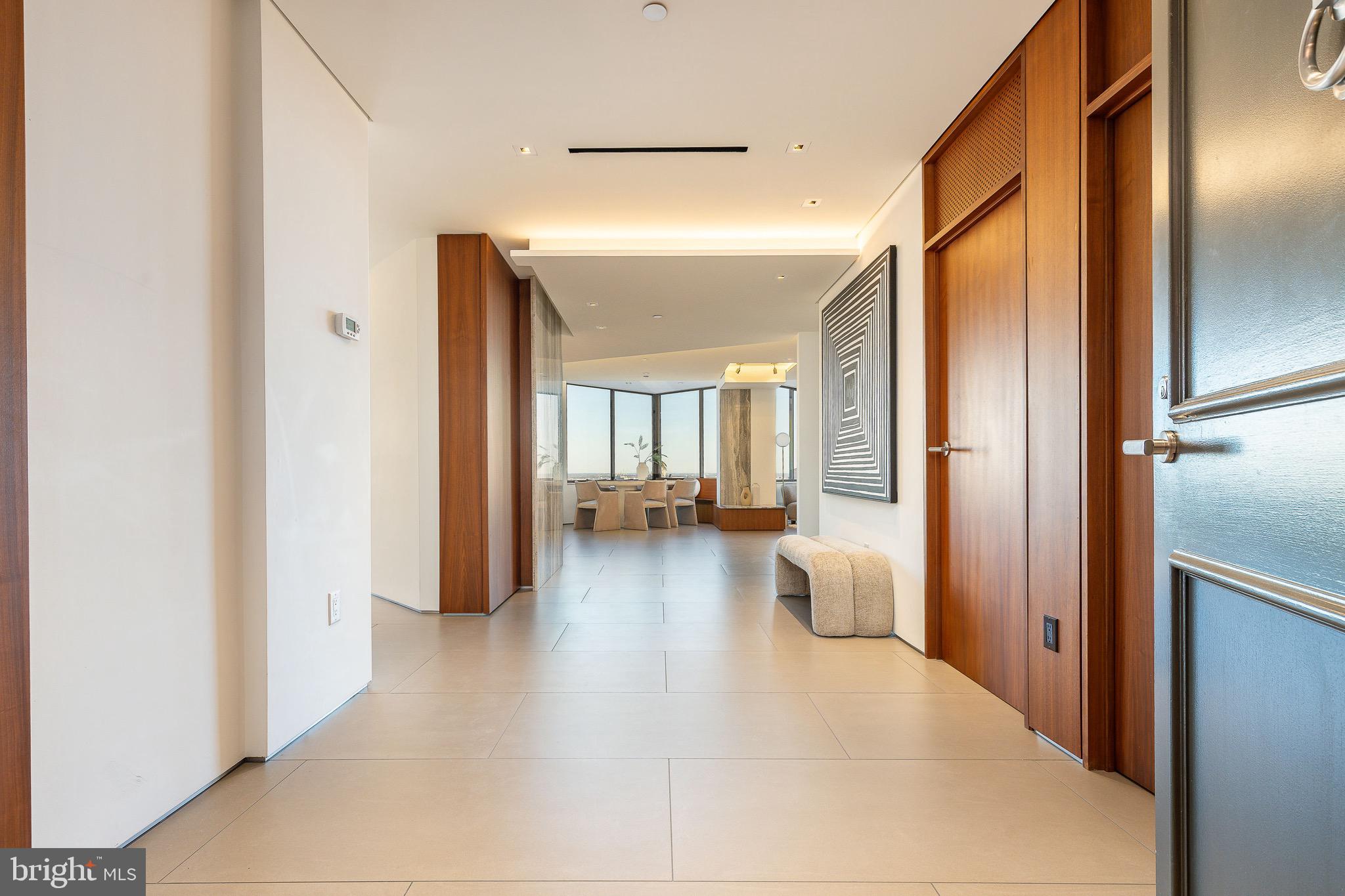 210 W RITTENHOUSE SQUARE 2106-2107