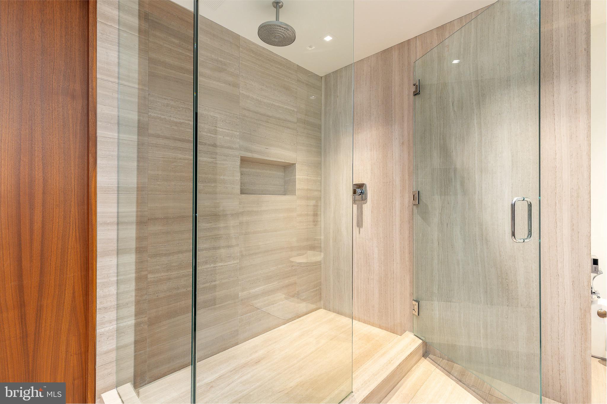 210 W RITTENHOUSE SQUARE 2106-2107