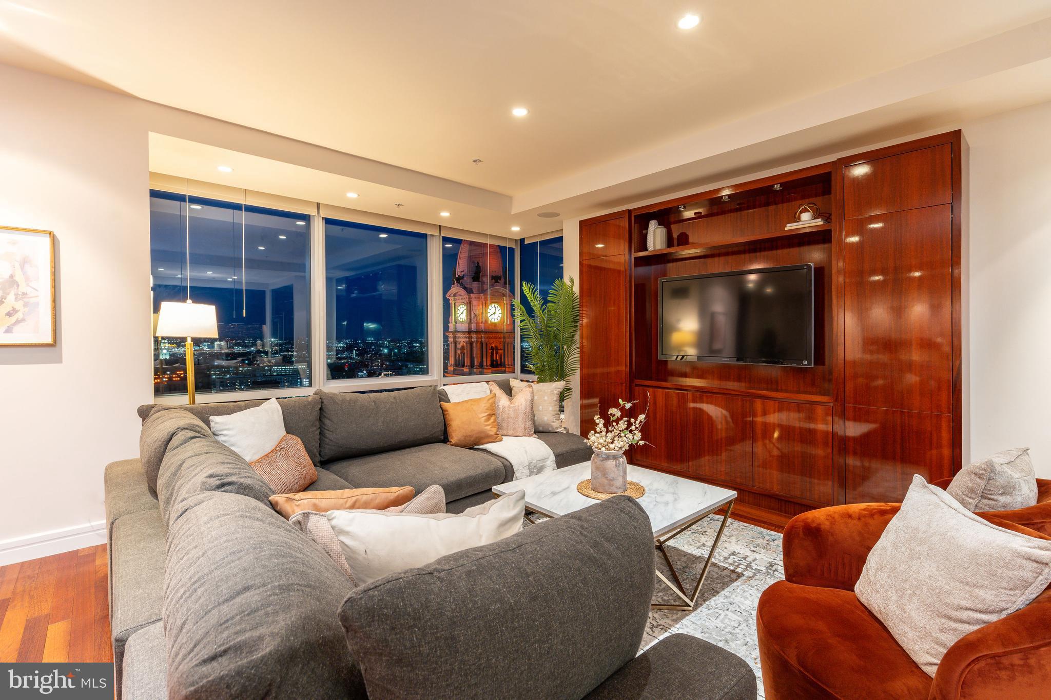 1414 S PENN SQUARE 34CDE