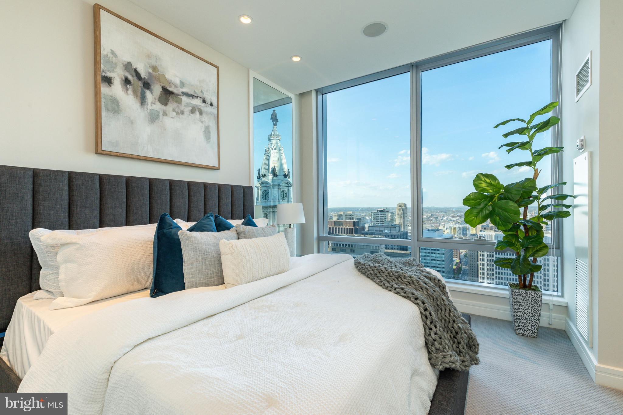 1414 S PENN SQUARE 34CDE