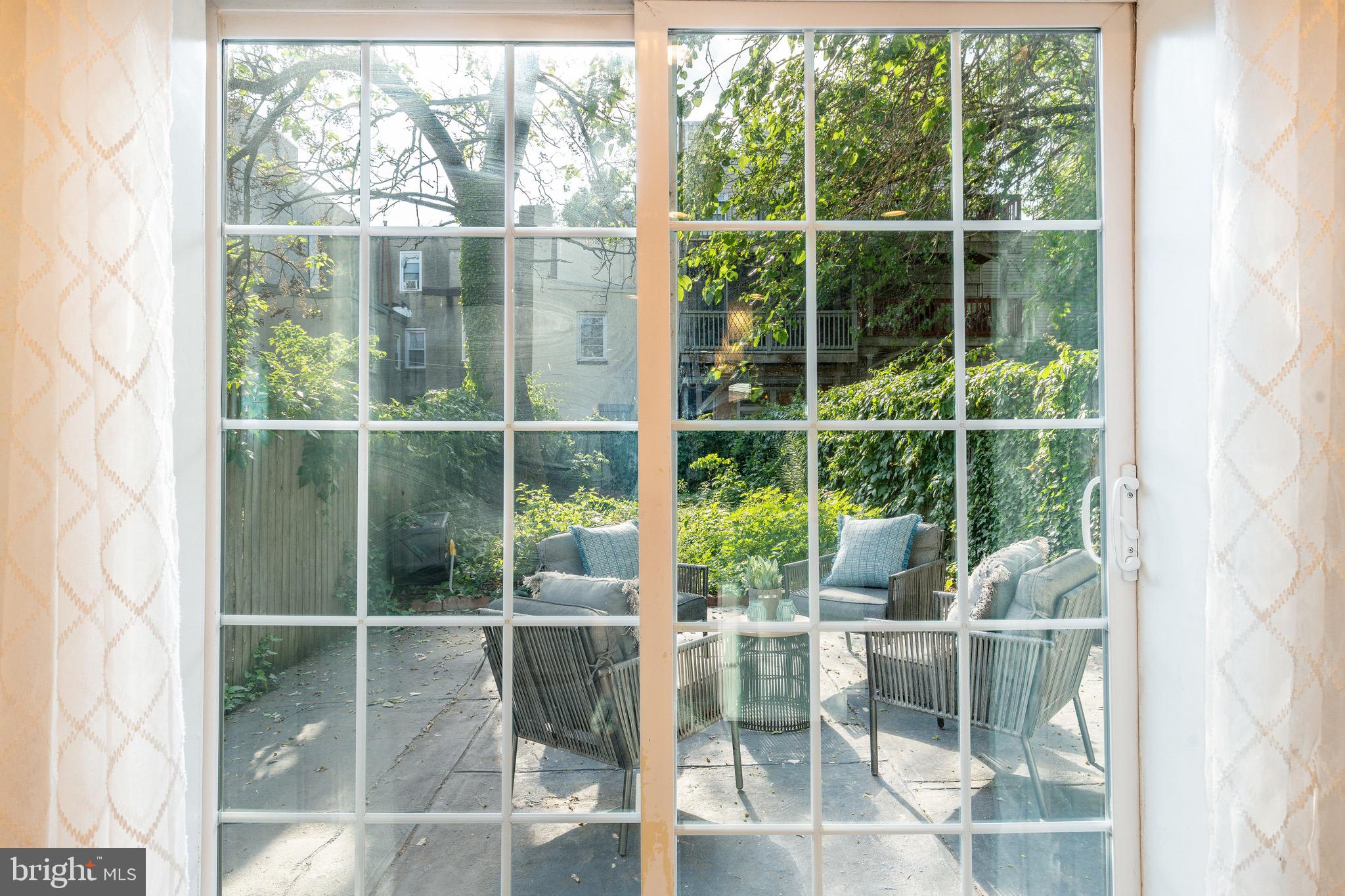 870 N 19TH STREET