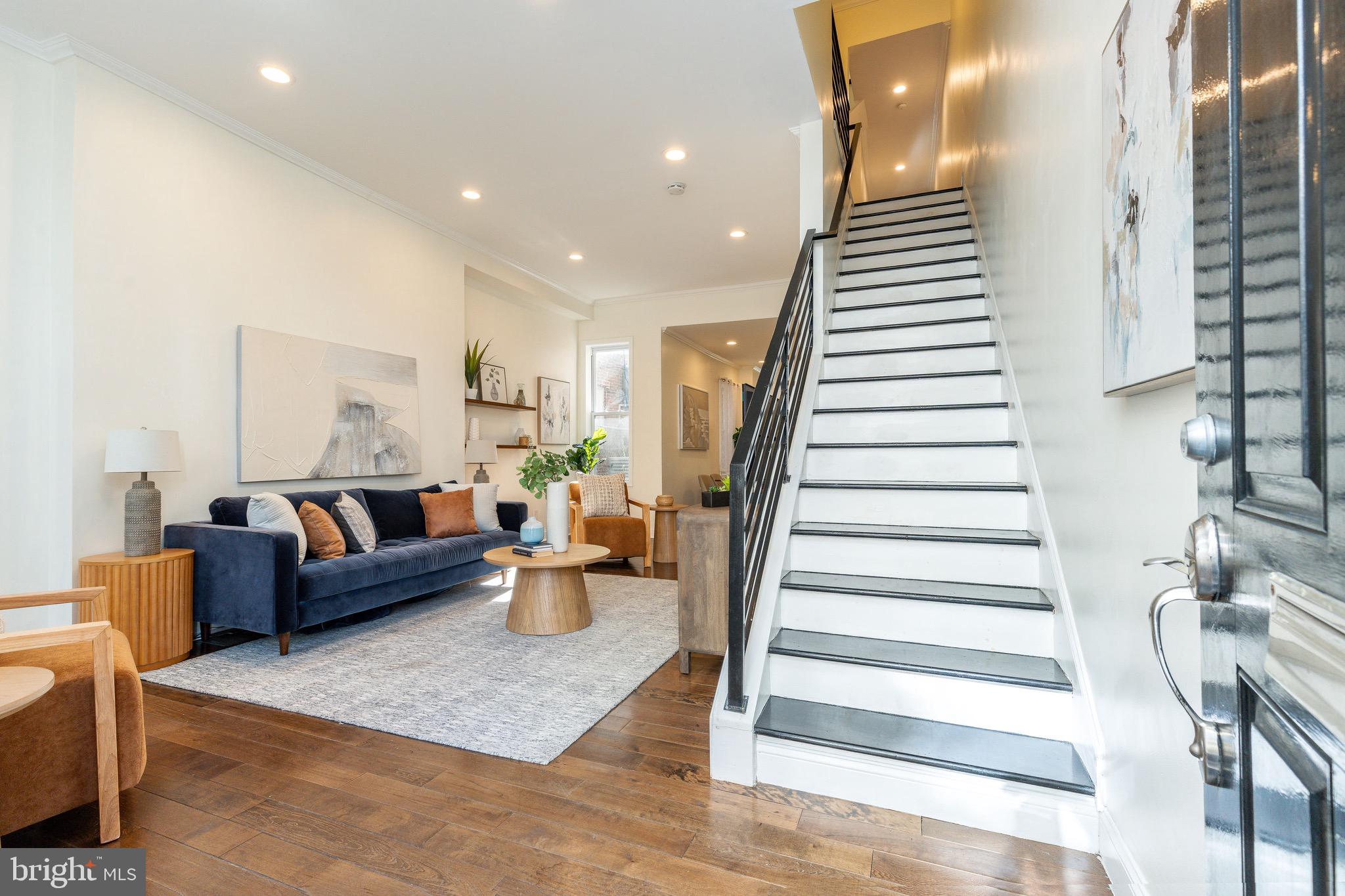 870 N 19TH STREET
