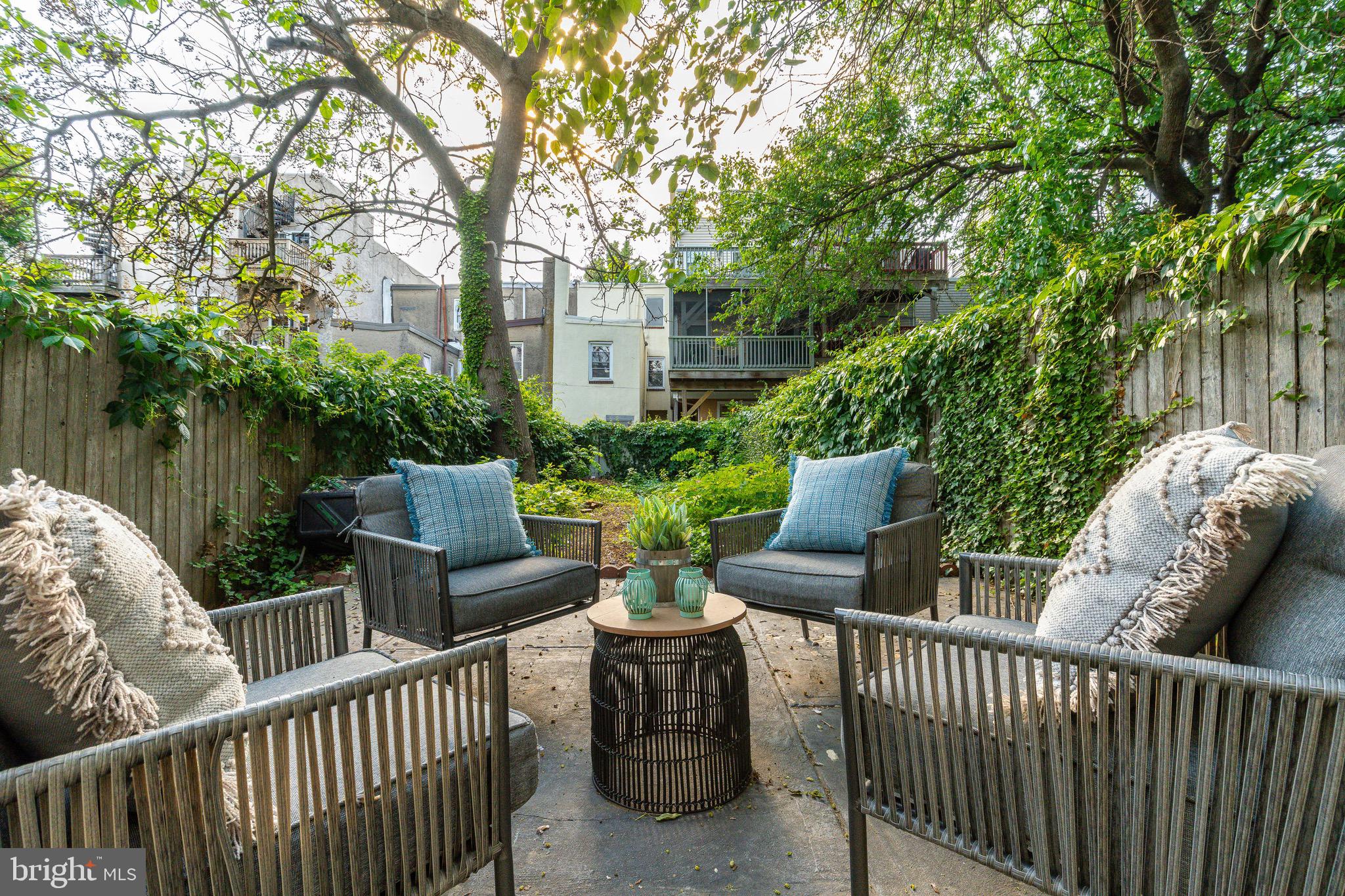 870 N 19TH STREET