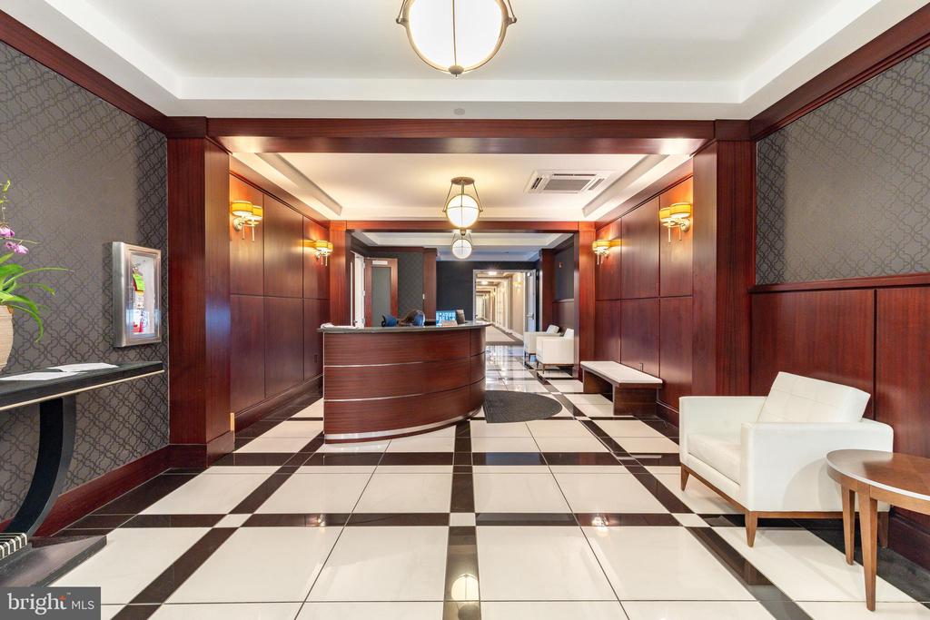 410 S FRONT STREET 102