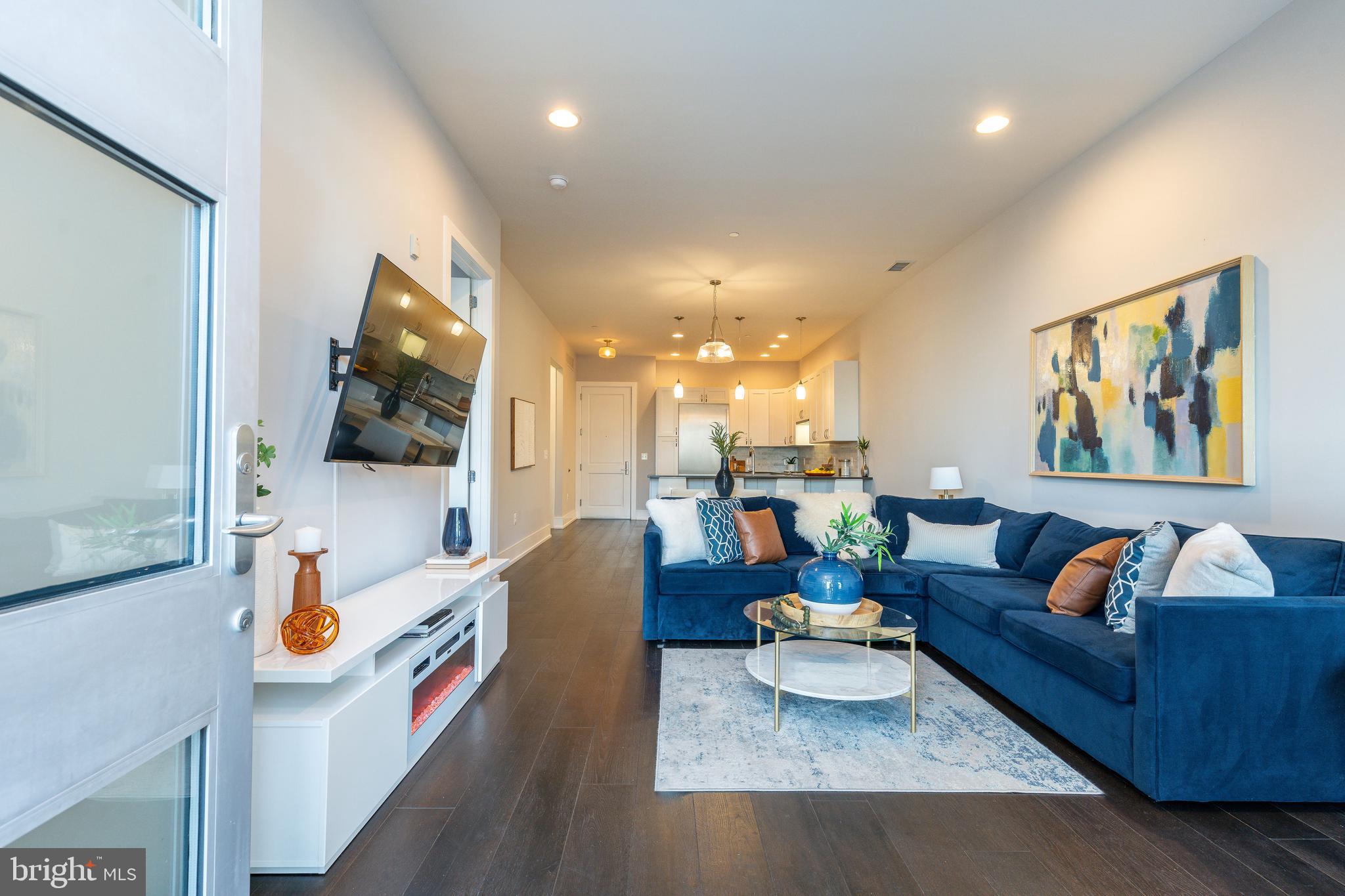 410 S FRONT STREET 102