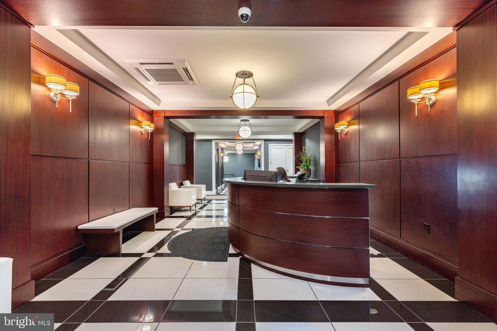 410 S FRONT STREET 102