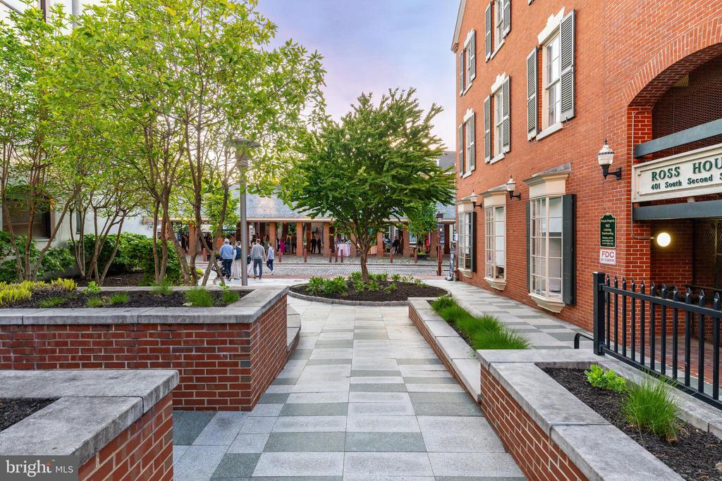 410 S FRONT STREET 102
