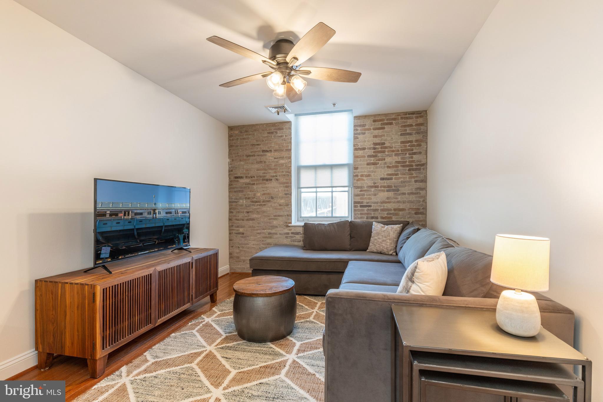 209 N 3RD STREET 3B