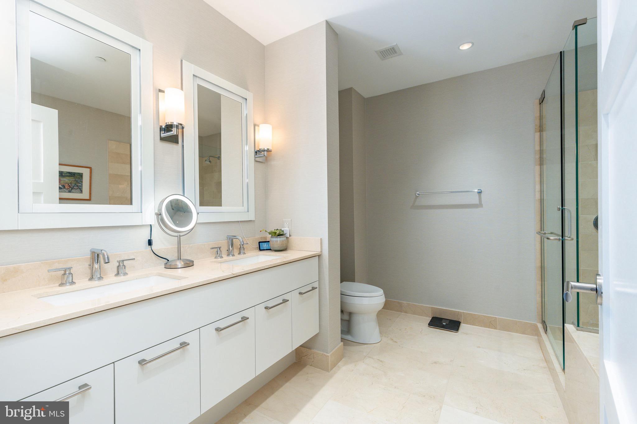 50 S 16TH STREET 5205