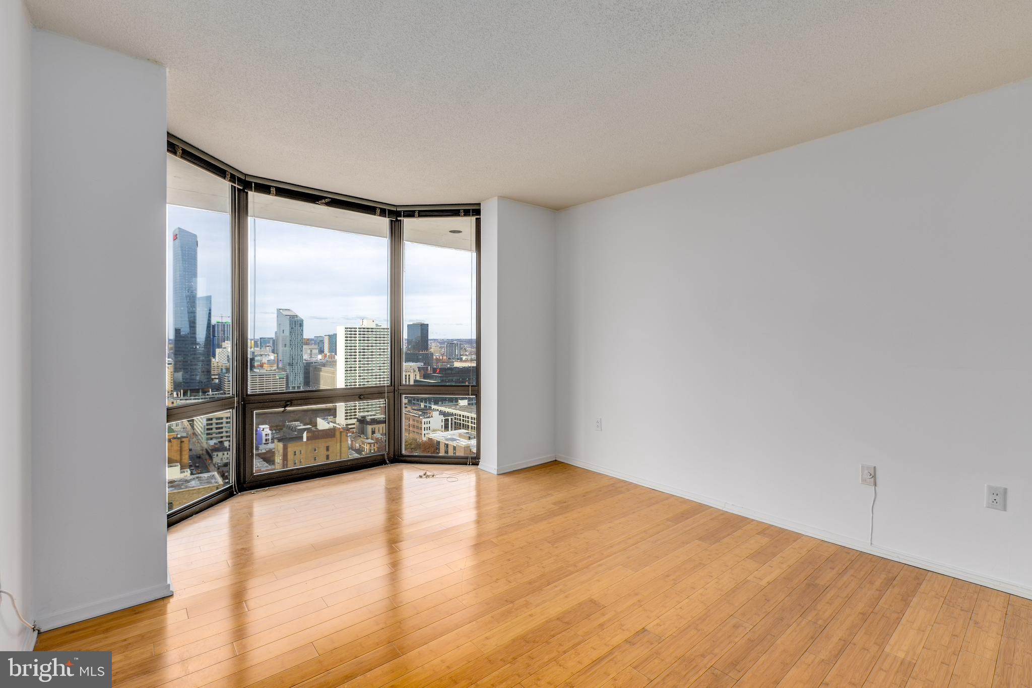 2020 WALNUT STREET 29J