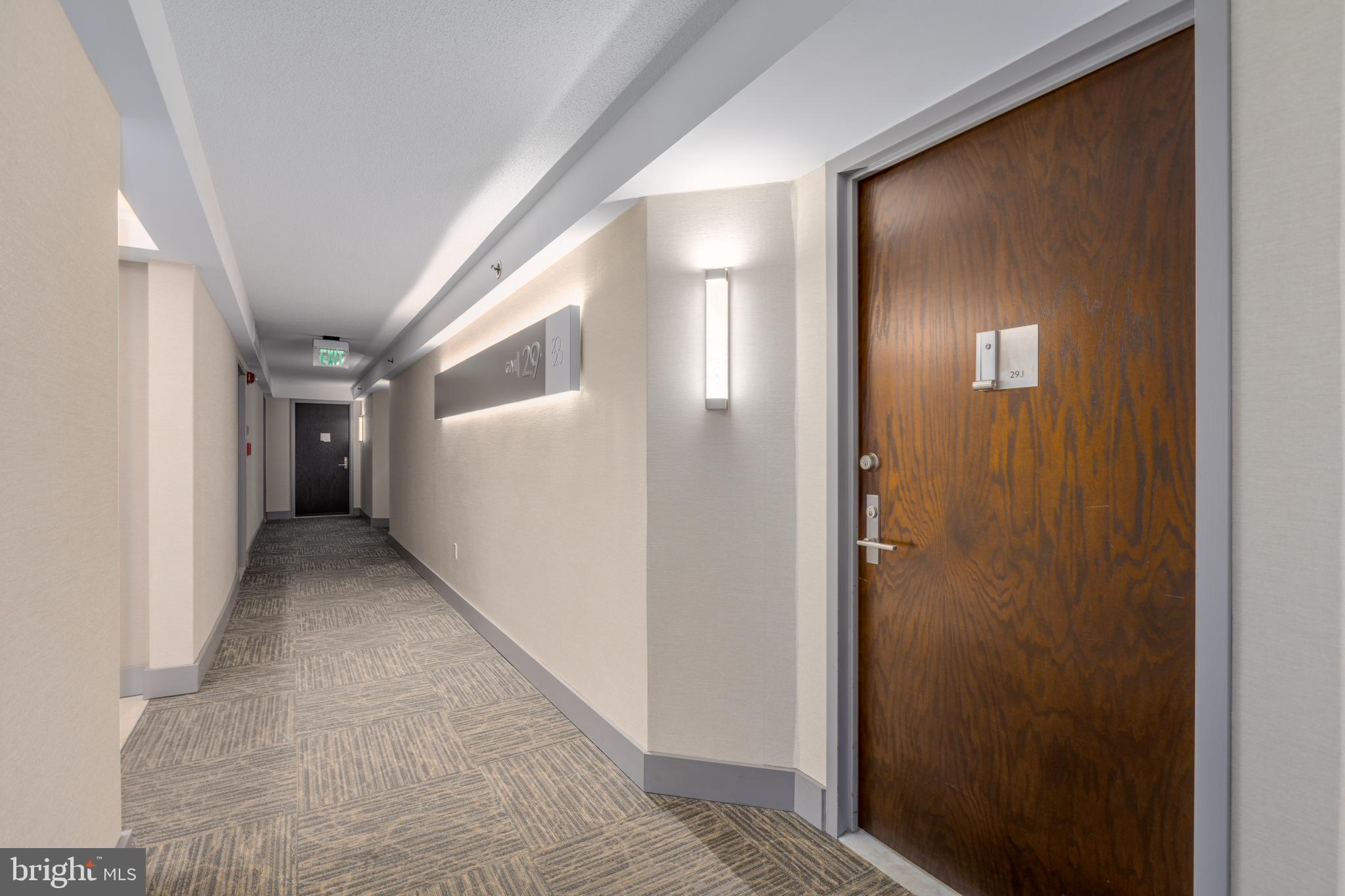 2020 WALNUT STREET 29J