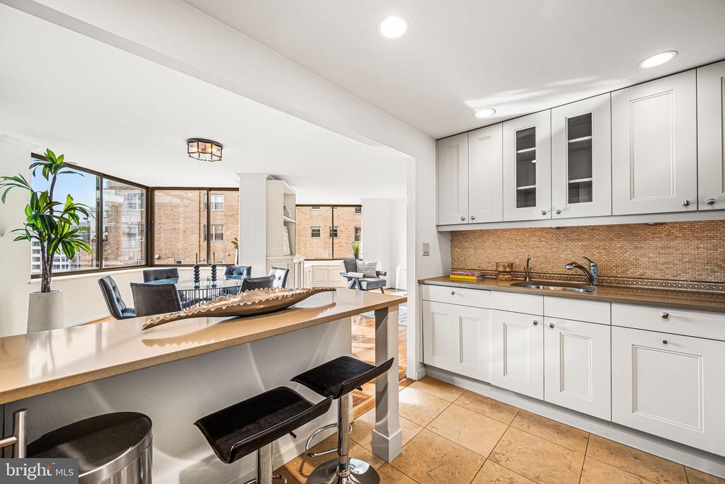 202 W RITTENHOUSE SQUARE Unit: 1508