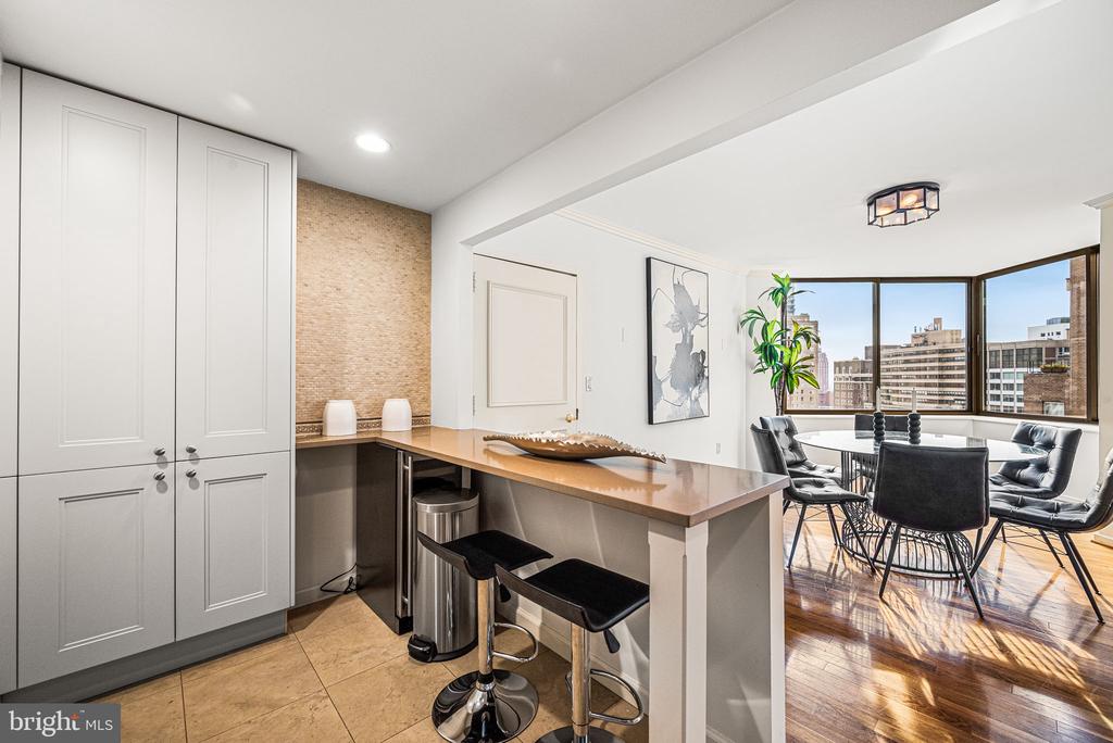202 W RITTENHOUSE SQUARE Unit: 1508