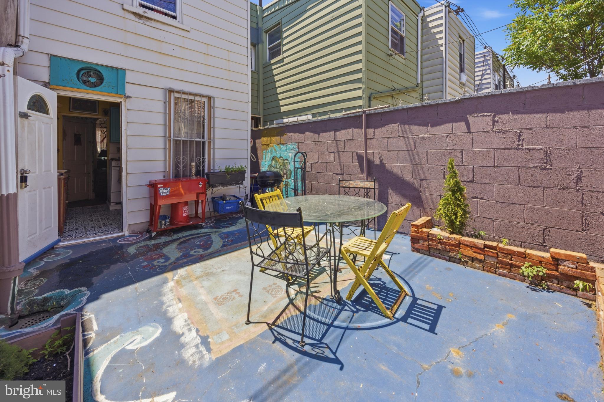 521 MOUNTAIN STREET
