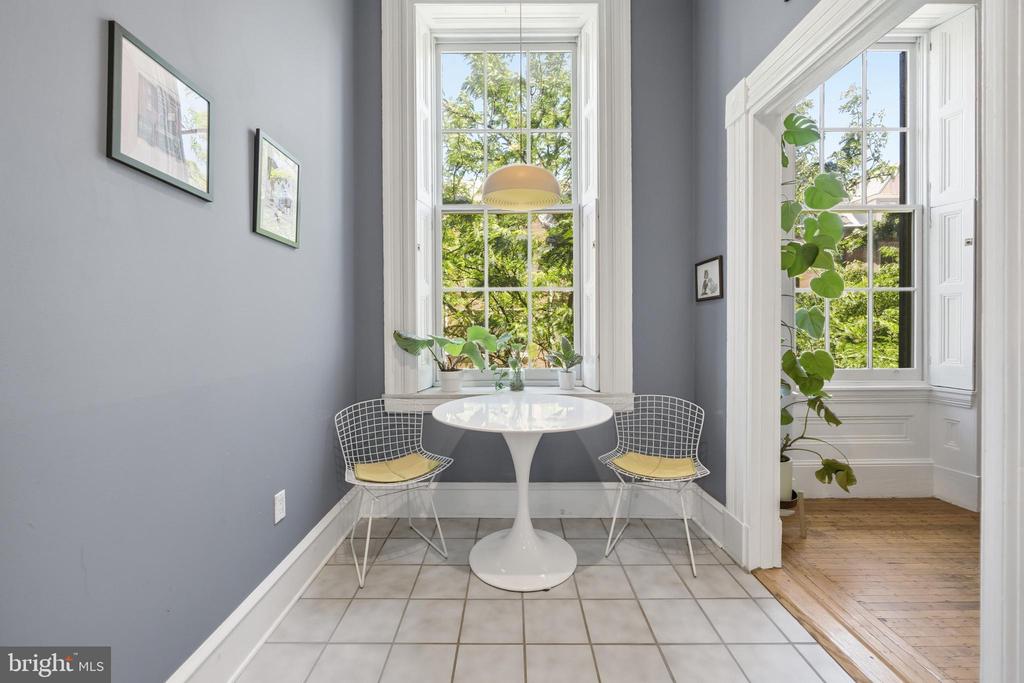 1108 SPRUCE STREET Unit: 2