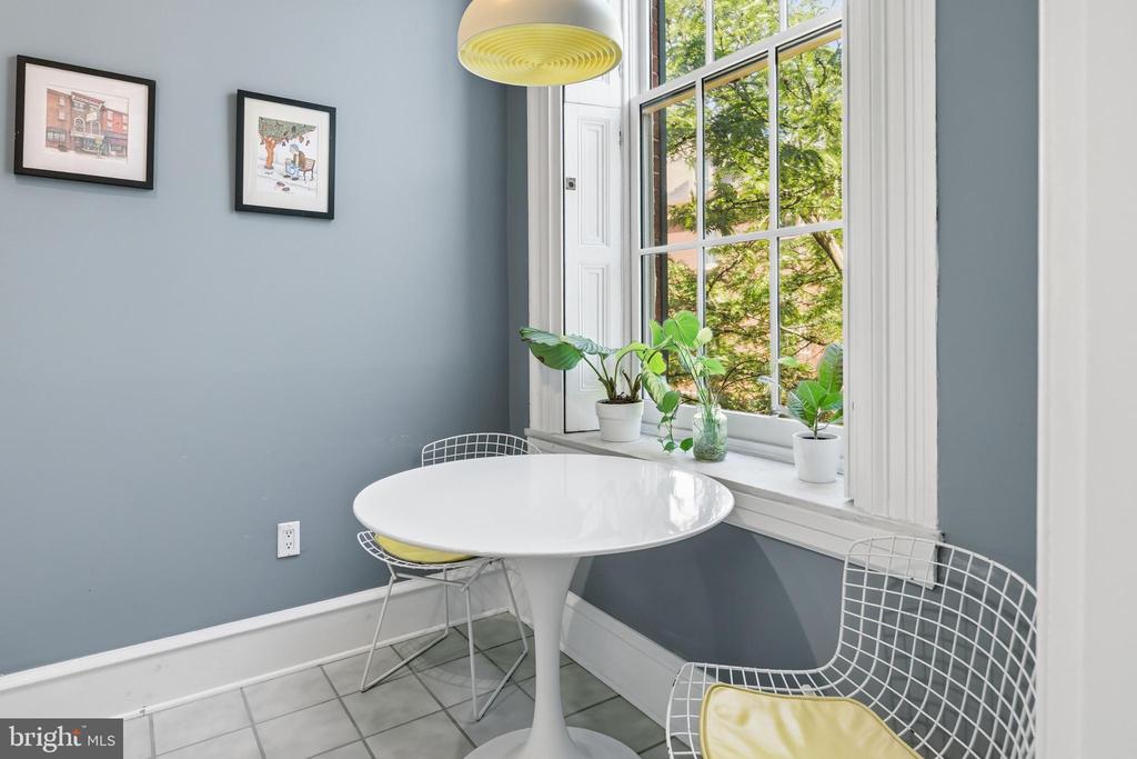1108 SPRUCE STREET Unit: 2