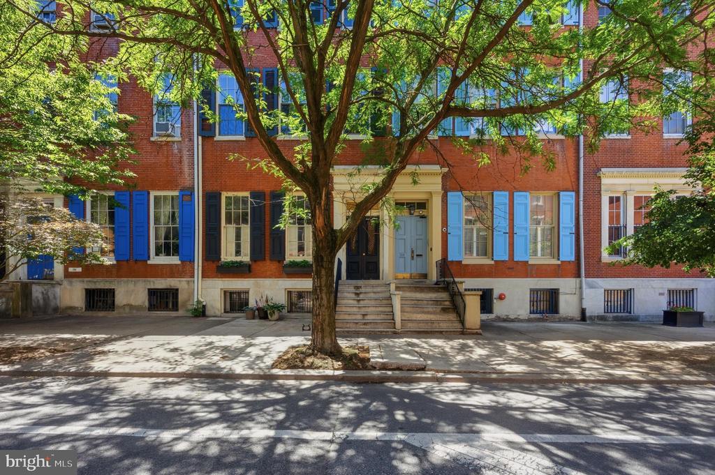 1108 SPRUCE STREET Unit: 2