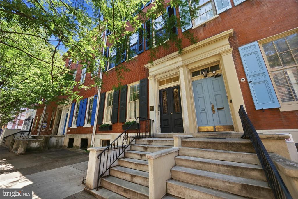 1108 SPRUCE STREET Unit: 2
