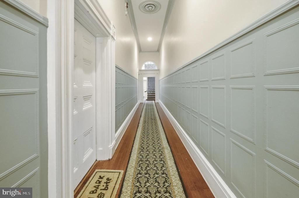 1108 SPRUCE STREET Unit: 2
