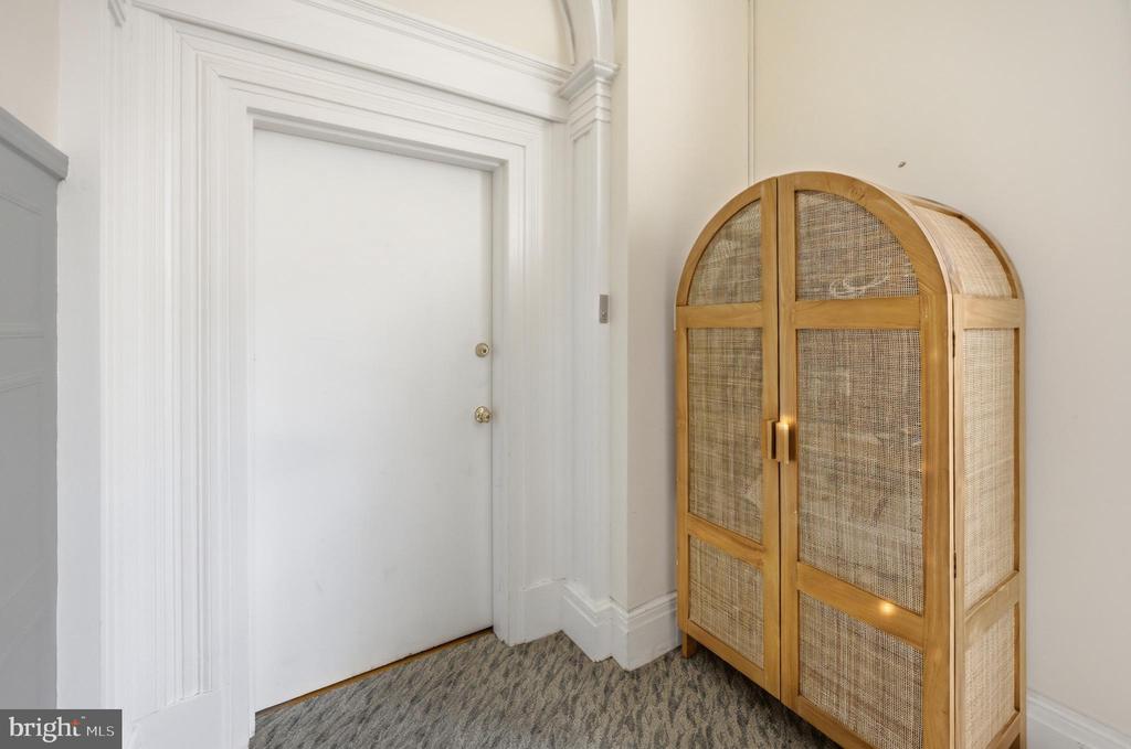 1108 SPRUCE STREET Unit: 2