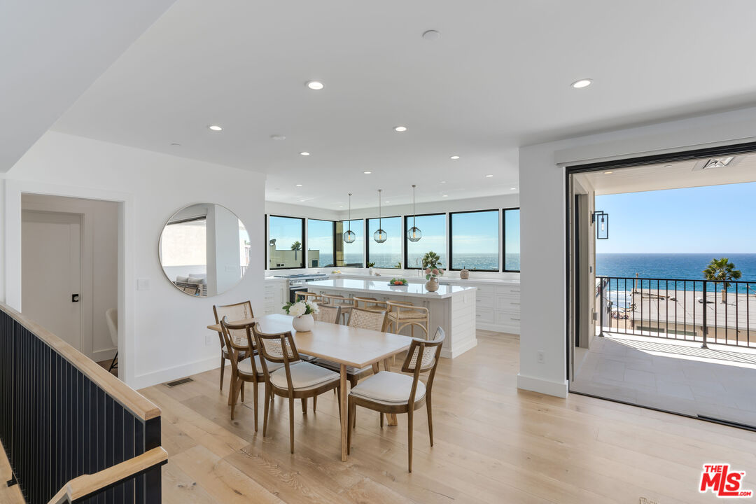 4314 Ocean Dr