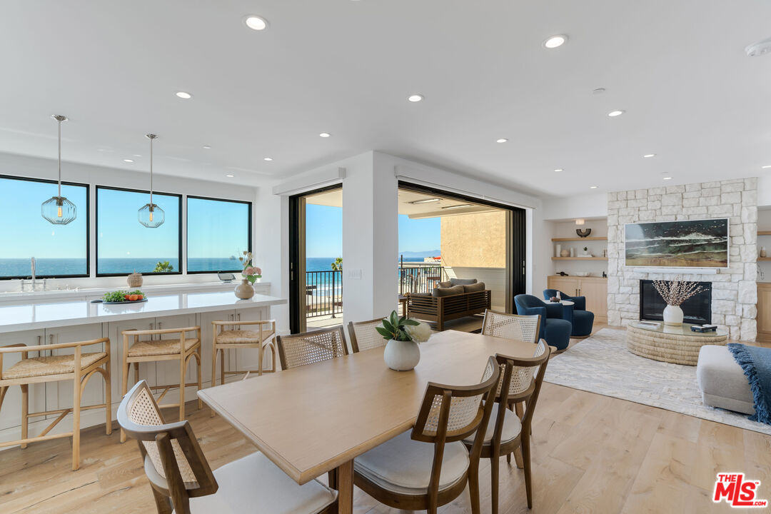 4314 Ocean Dr