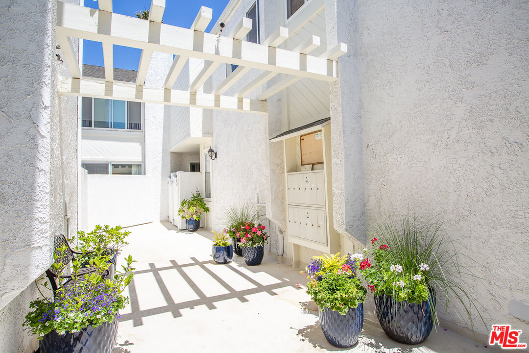 910 19th St Unit: 11