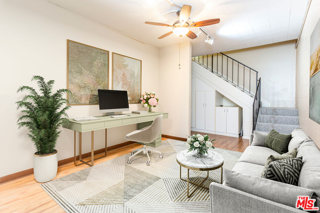 910 19th St Unit: 11