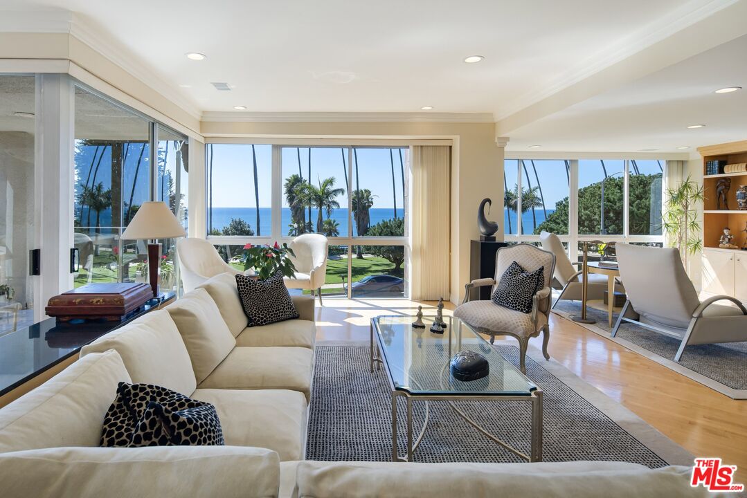 515 Ocean Ave Unit: 402N