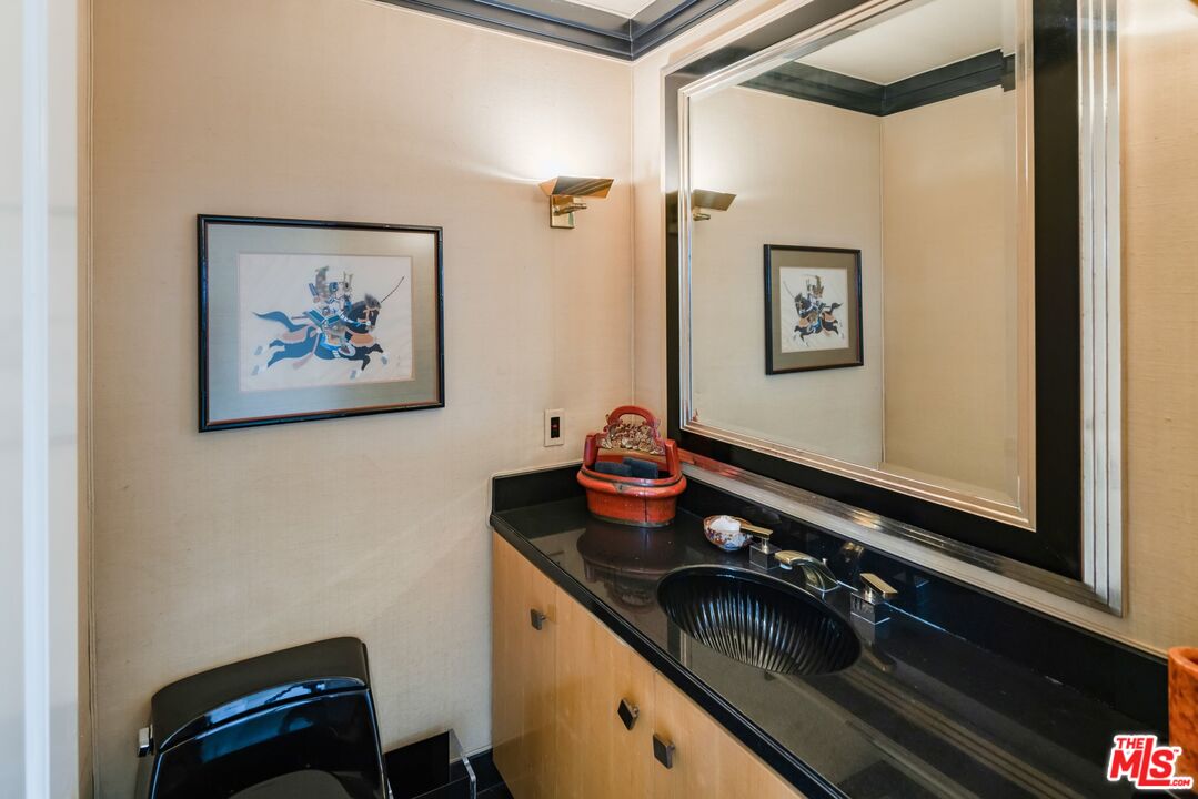 515 Ocean Ave Unit: 402N