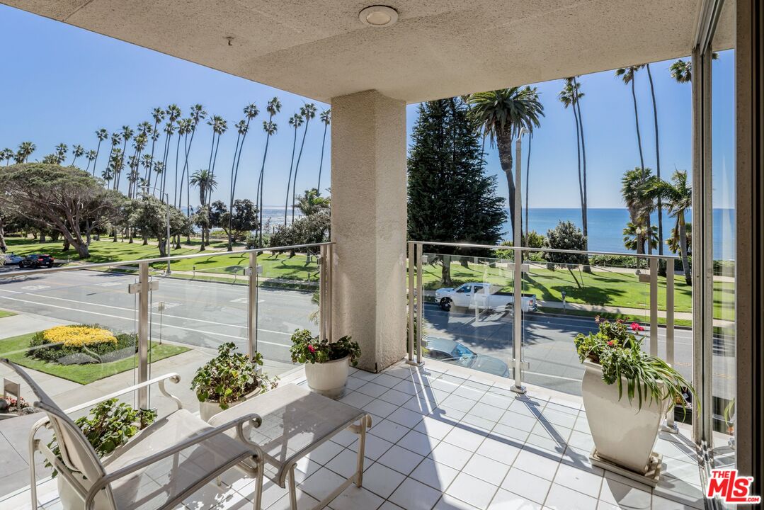 515 Ocean Ave Unit: 402N
