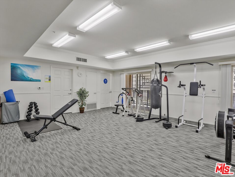 937 12th St Unit: 308
