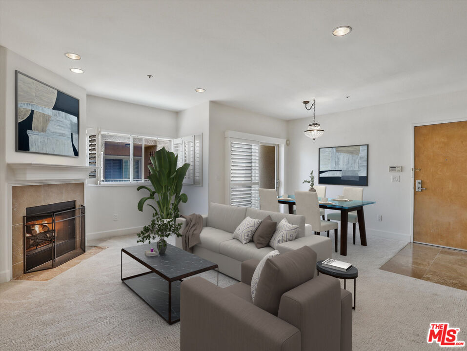 937 12th St Unit: 308