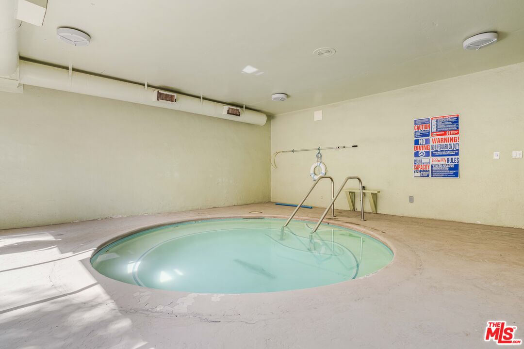 901 10th St Unit: 204