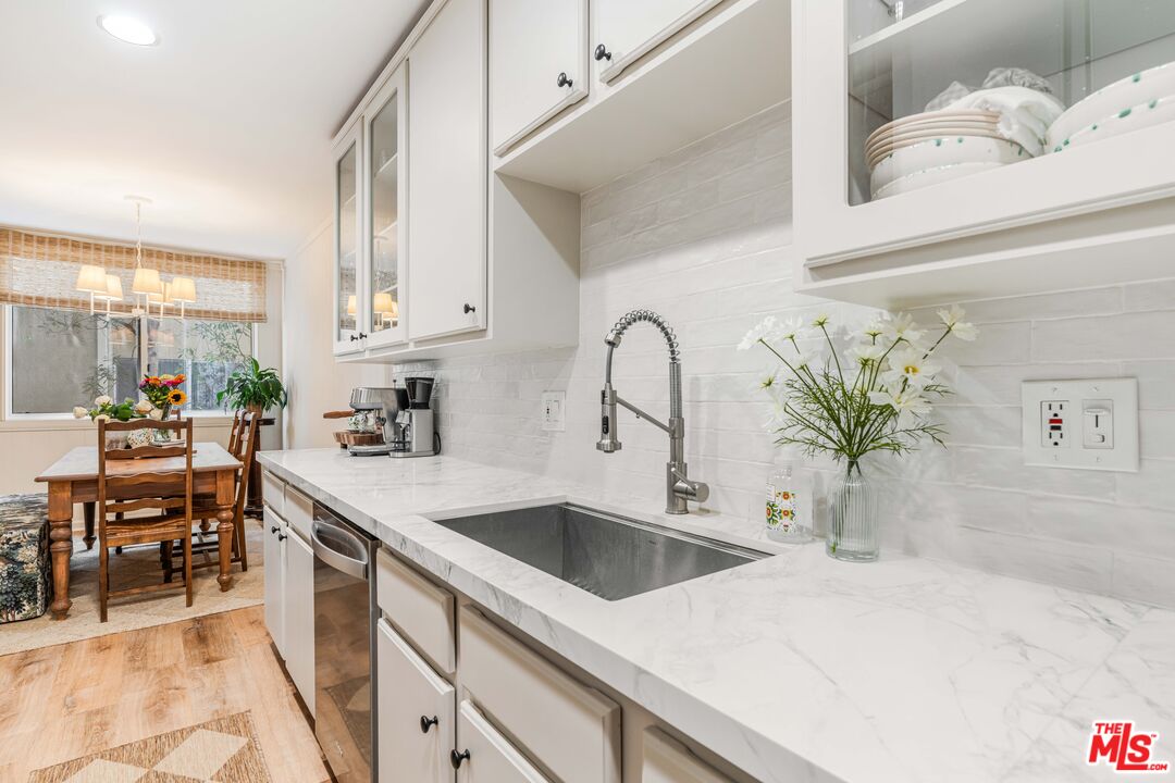 901 10th St Unit: 204