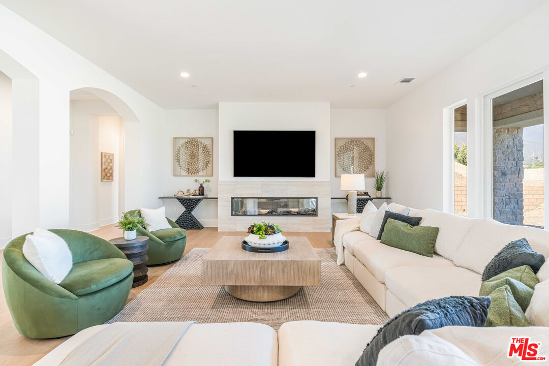 5640 Brittany Lane