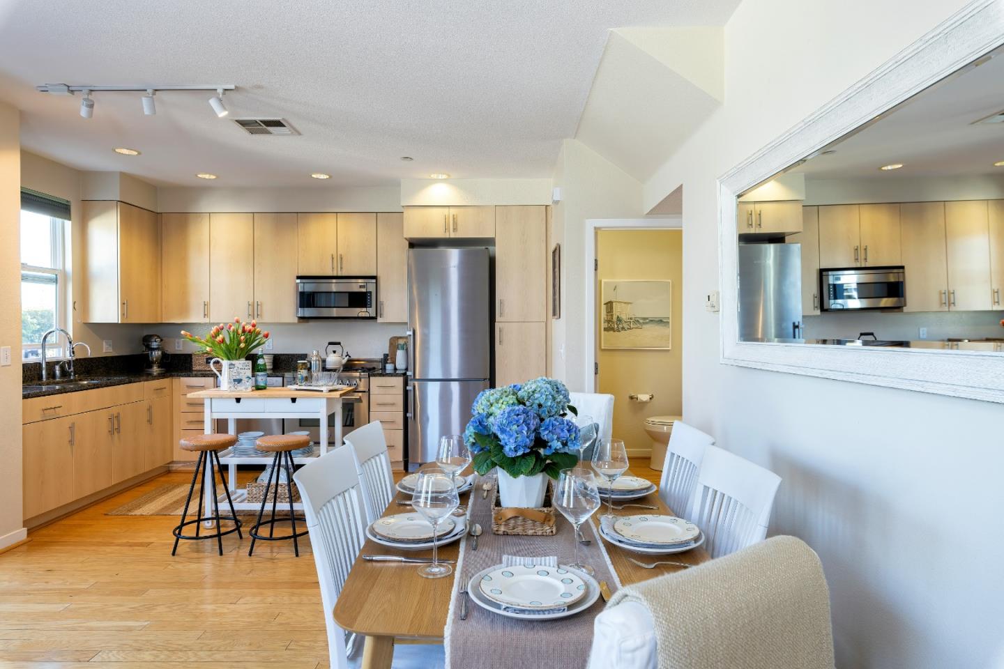 1066 41st AVE C203